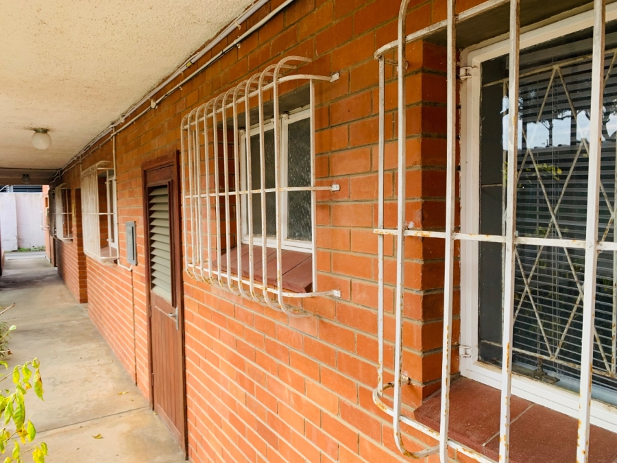 3 Bedroom Property for Sale in Grahamstown Central Eastern Cape